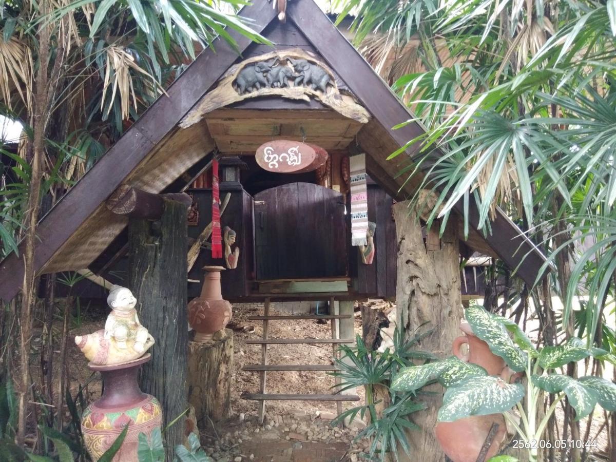 Baan Suan Jantra Home Stay Чианграй Экстерьер фото